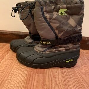 Sorel winter boot size 7 men’s